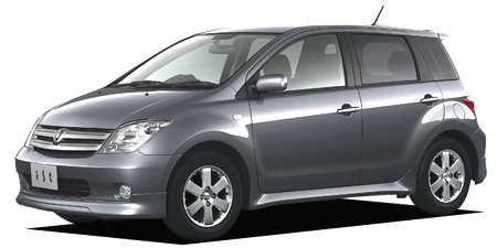 TOYOTA IST
