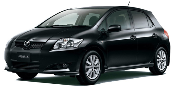 TOYOTA AURIS