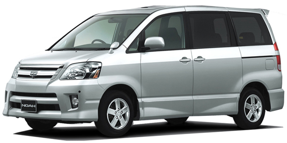 TOYOTA NOAH