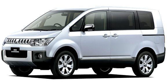 MITSUBISHI DELICA D5