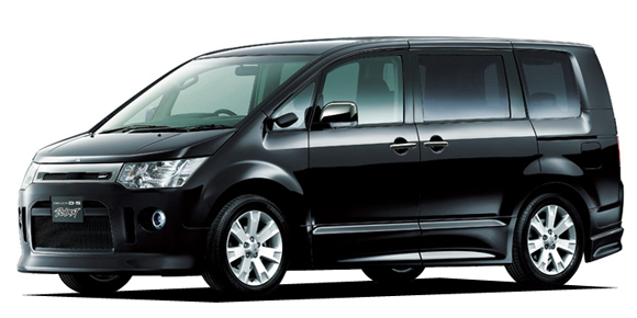 MITSUBISHI DELICA D5