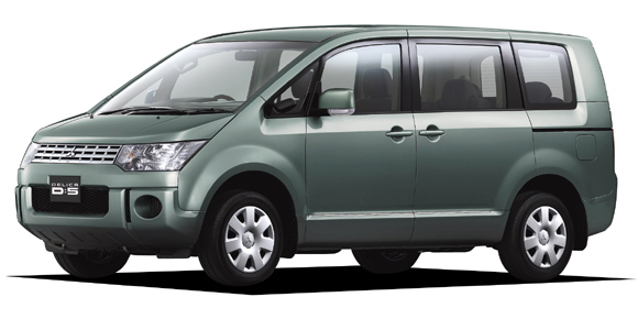 MITSUBISHI DELICA D5