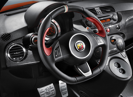 ABARTH 695 TRIBUTO FERRARI