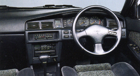 NISSAN BLUEBIRD AUSSIE
