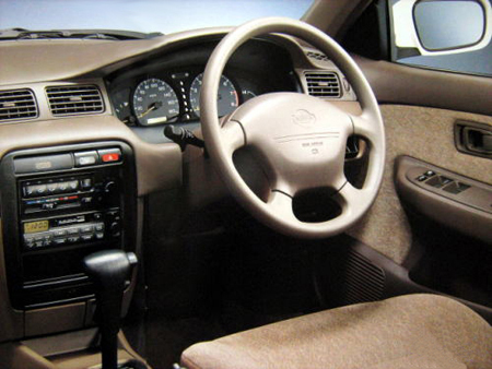 NISSAN SUNNY