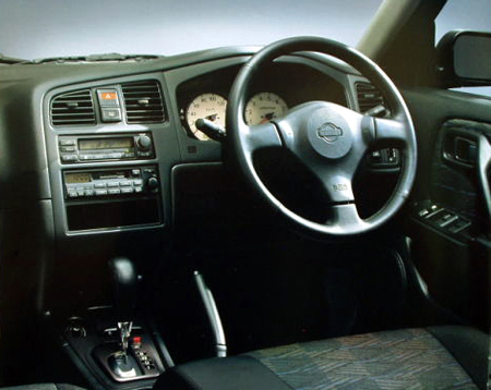 NISSAN PRIMERA CAMINO