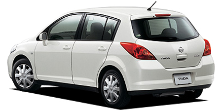 NISSAN TIIDA