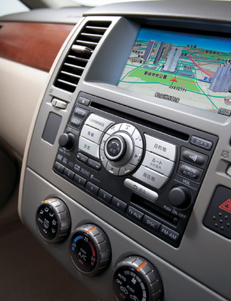 NISSAN TIIDA LATIO