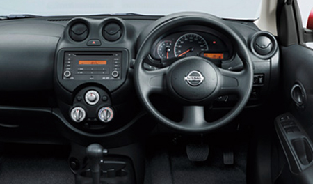 NISSAN LATIO