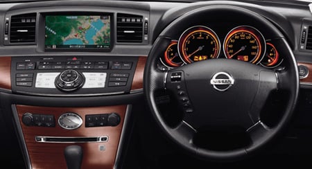 NISSAN FUGA