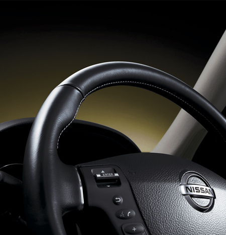 NISSAN FUGA