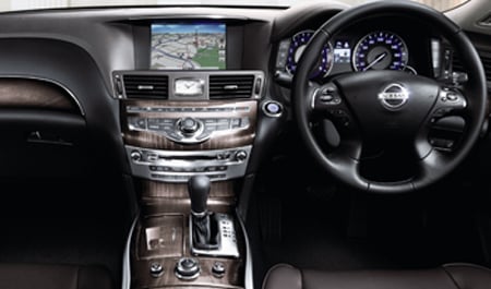 NISSAN FUGA