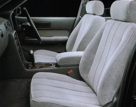 NISSAN GLORIA