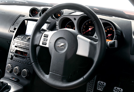 NISSAN FAIRLADY Z