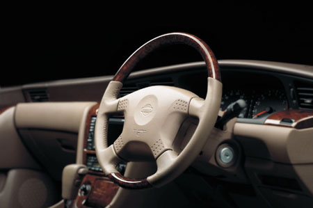 NISSAN LAUREL