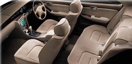 NISSAN LAUREL