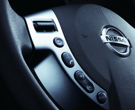 NISSAN DUALIS
