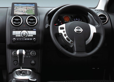 NISSAN DUALIS