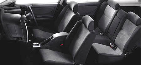 NISSAN AVENIR