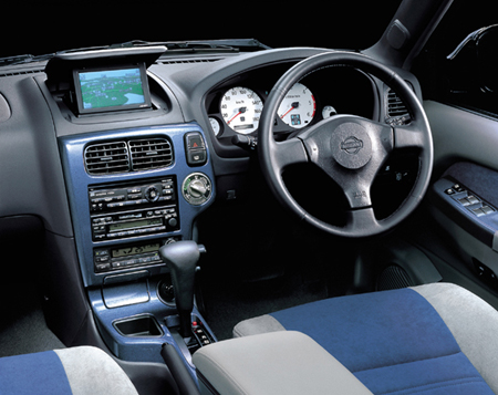 NISSAN TERRANO
