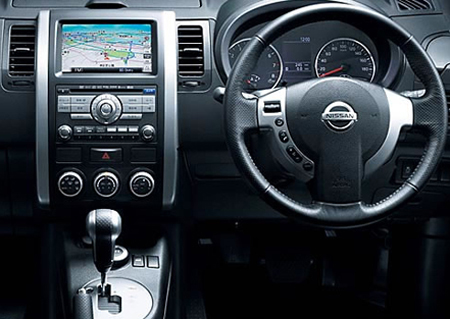 NISSAN X TRAIL
