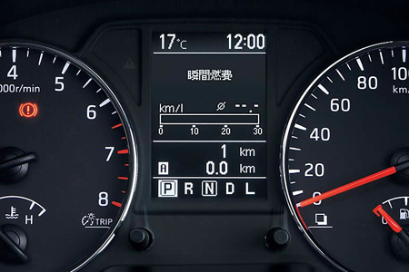 NISSAN X TRAIL
