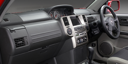 NISSAN X TRAIL