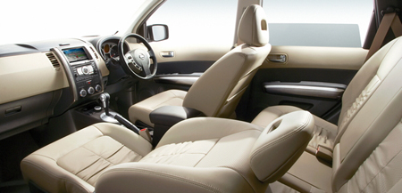 NISSAN X TRAIL