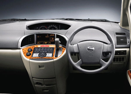 NISSAN PRESAGE