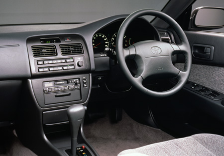 TOYOTA VISTA