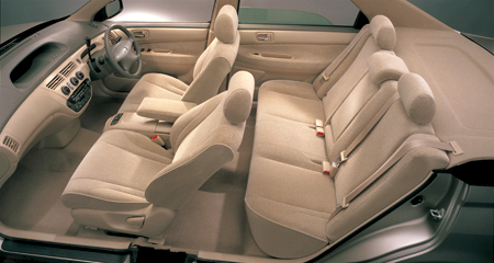 TOYOTA VISTA