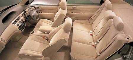 TOYOTA VISTA