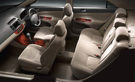 TOYOTA CAMRY