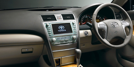 TOYOTA CAMRY