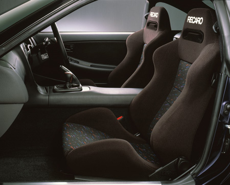 TOYOTA MR2