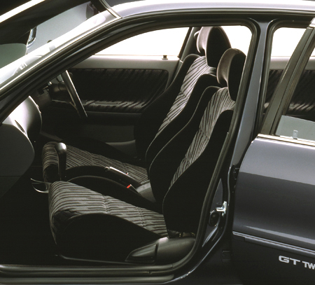 TOYOTA SPRINTER
