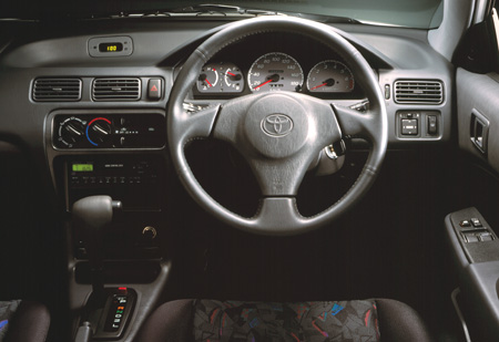 TOYOTA CYNOS