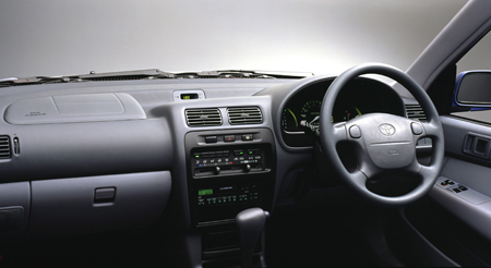 TOYOTA STARLET