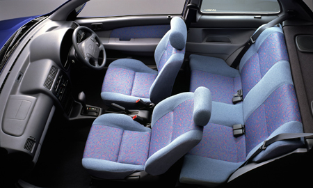 TOYOTA STARLET