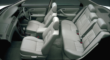 TOYOTA CAMRY GRACIA SEDAN