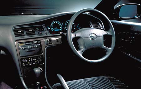 TOYOTA MARK II