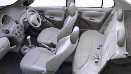 TOYOTA PLATZ