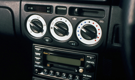 TOYOTA MRS