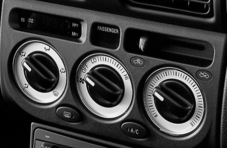 TOYOTA MRS