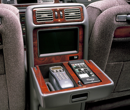 TOYOTA CENTURY