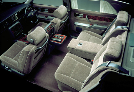 TOYOTA CENTURY