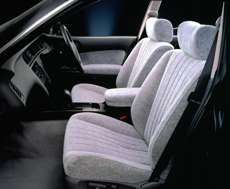 TOYOTA CROWN MAJESTA