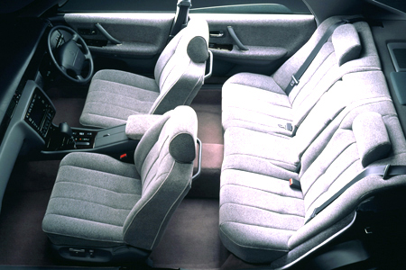 TOYOTA CROWN MAJESTA