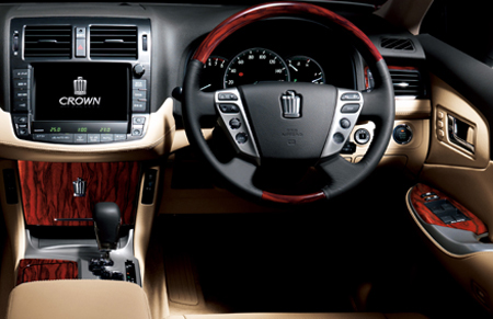 TOYOTA CROWN