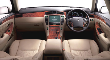 TOYOTA CROWN